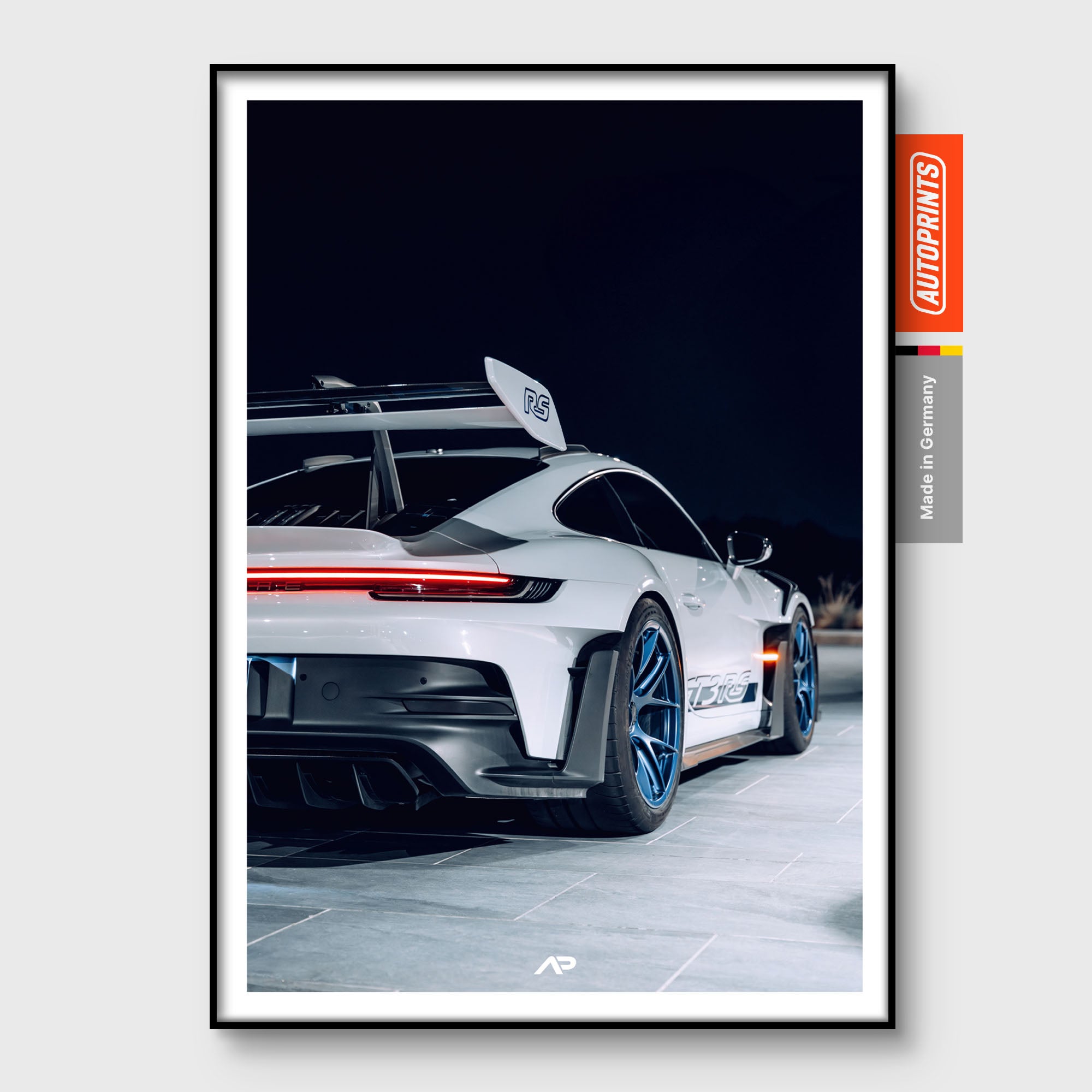 Ice Grey RS Close Up