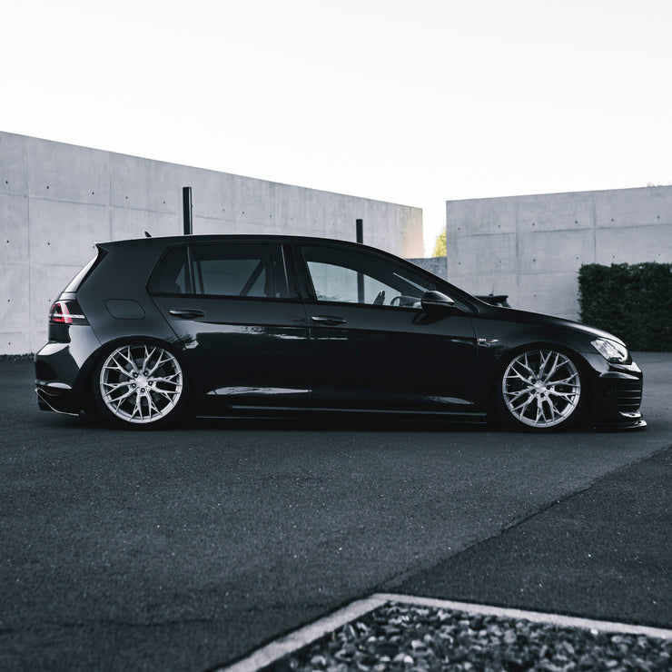 MK7 Side